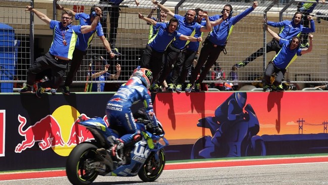 Valentino Rossi takut Alex Rins akan jadi musuh baru di MotoGP setelah mengaku mengidolakan The Doctor usai balapan di Amerika Serikat.