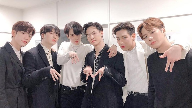 GOT 7, boy grup asal JYP Entertament meraih keuntungan tinggi dari sejumlah rangkaian tur, GOT 7 sendiri berhasil memenangkan penghargaan di tangga lagu GAON berkali-kali tahun 2018.
