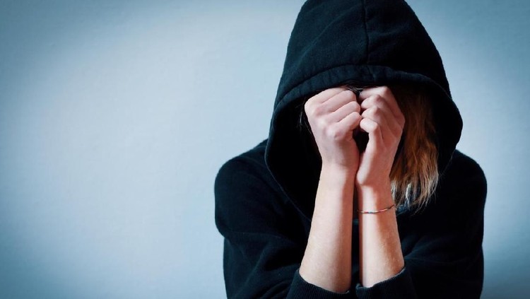 Saat anak jadi pelaku bullying, pastinya orang tua sedih. Namun, pada prinsipnya ada peran penting yang perlu dilakukan.
