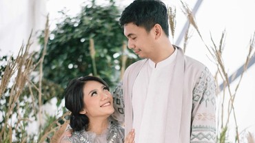 Alasan Raditya Dika Sembunyikan Wajah Anaknya