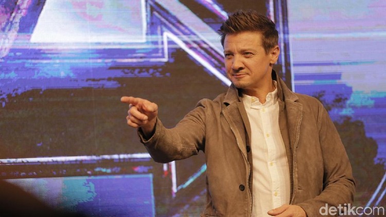 Jeremy Renner