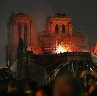 Notre Dame Dipuji Sebagai Monumen Peradaban Terbaik