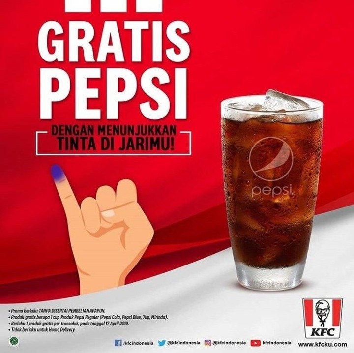 <p>Tanpa harus membeli makanan, Bunda bisa mendapatkan gratis Pepsi saat menunjukkan jari ungu ya.</p>