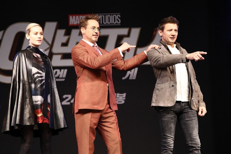 7 Potret Kemeriahan Fan Event 'Avengers: Endgame' di Korea Kru dan pemain Avengers: Endgame baru saja menggelar Fan Event Avengers: Endgame di Korea Selatan. Berikut ini tujuh potret kemeriahannya.