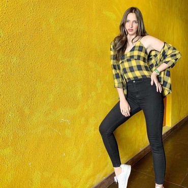 Nia Ramadhani Jambak Rambut Asistennya, Ada Apa?