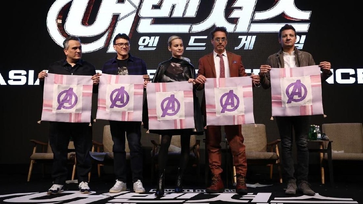 Kru dan pemain Avengers&colon; Endgame baru saja menggelar Fan Event Avengers&colon; Endgame di Korea Selatan&period; Berikut ini tujuh potret kemeriahannya&period;