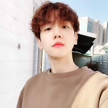 Penjualan Album Solo Baekhyun Peringkat 1 di Korea Selatan