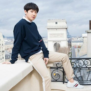 Chanyeol EXO Disebut Sosok Pekerja Keras dan Sayang Keluarga