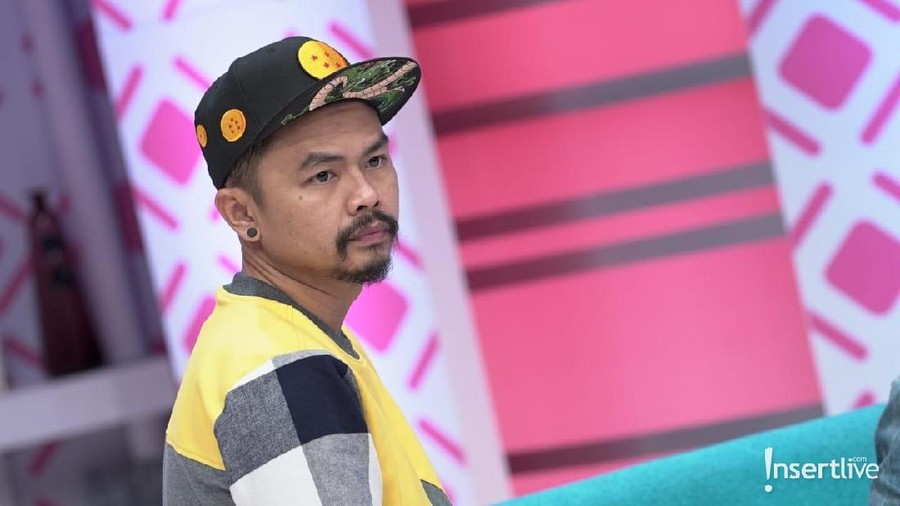 Wendy Cagur Baper Rayakan Ulang Tahun dengan Keluarga, Kenapa? Wendi Cagur tengah berbahagia atas perayaan ulang tahun yang ke-40.