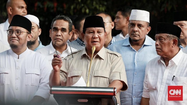 Capres nomor urut 02, Prabowo Subianto, meminta seluruh pendukungnya di lapangan terus mengawal penghitungan suara tanpa terhasut.