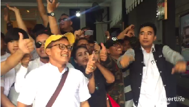 Pendukung Jokowi-Ma'ruf Kompak Nyanyi 'Jokowi Lagi'