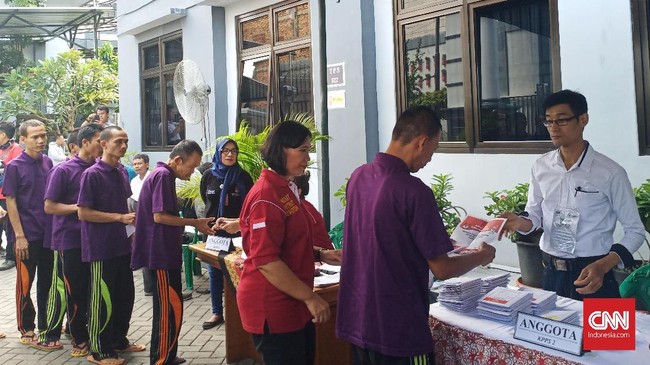 Orang dengan Gangguan Jiwa (ODGJ) di RSKD Dadi Makassar kehilangan hak pilih karena pada Pemilu 2019 karena tak didata untuk masuk DPT oleh KPU.