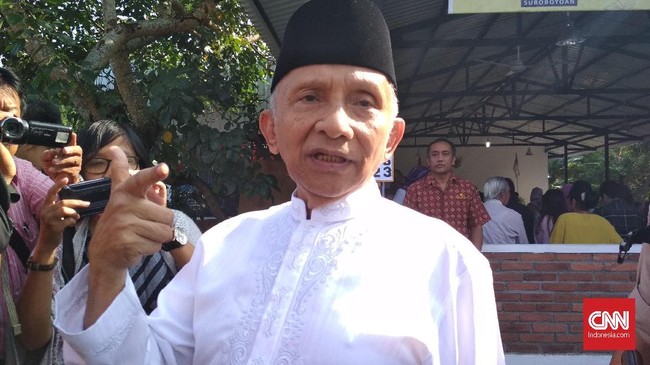 Ketua Dewan Pengarah BPN Prabowo-Sani, Amien Rais menyebut banyak pihak jadi peragu dan main aman terutama usai perhitungan cepat Pilpres 2019.