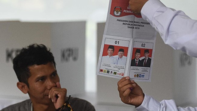 Sejauh ini baru Bengkulu yang sudah menyelesaikan perhitungan suara Pilpres 2019 yakni 99,9 persen. Sementara daerah lain masih terus diperbaharui datanya.