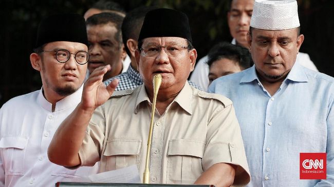 Sebut Prabowo Sinting, BPN Tuding Istri Andre Taulany Menista BPN Prabowo Subianto-Sandiaga Uno mengaku tak terima dengan istri Andre Taulany yang menyebut capres nomor urut 02 sinting.