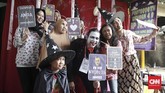FOTO: Gempita Rakyat Indonesia Rayakan Pesta Demokrasi 2019 Suasana gempita Pemilu 2019 di berbagai daerah ketika rakyat merayakan pesta demokrasi dengan menyuarakan hak pilih mereka.