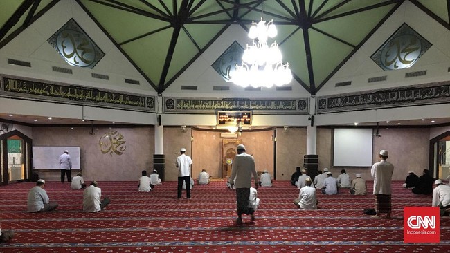 Suasana di Masjid Al Ittihad yang terletak di Jalan Tebet Mas Indah I, Tebet Barat, Jakarta Selatan. Masjid ini tidak menggelar Subuh Putih.