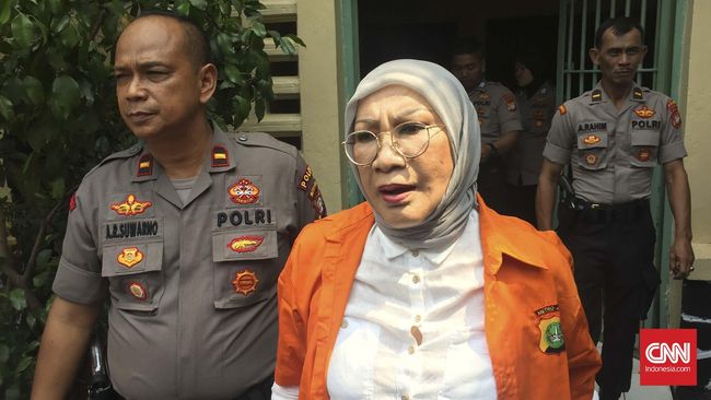 Ratna Sarumpaet Protes Jaksa Hadirkan Rocky Gerung Jadi Saksi