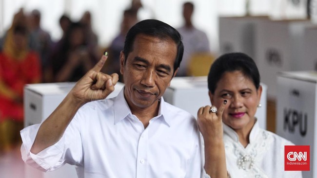 Dari 61 persen data masuk di real count KPU, per Kamis (2/5), Jokowi-Ma'ruf Amin meraih 52.383.933 suara, Prabowo-Sandi 41.034.239 suara.