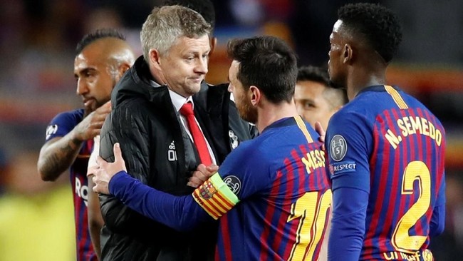 Manajer Manchester United Ole Gunnar Solskjaer memuji Lionel Messi setelah Barcelona membantai The Red Devils pada leg kedua perempat final Liga Champions.