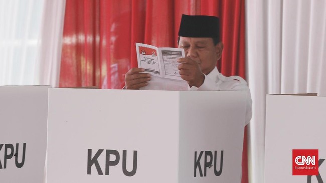 Prabowo mendapat 160 suara, sedangkan Jokowi hanya mendapat 6 suara di TPS tempat capres 02 menggunakan hak pilih.
