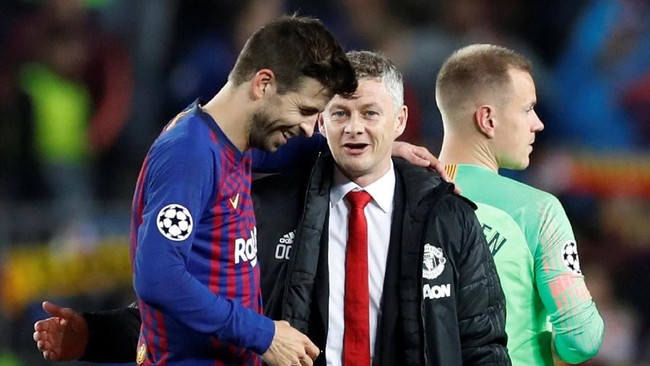 Rekor buruk Manchester United di tangan Ole Gunnar Solskjaer makin bertambah usai kalah 0-3 dari Barcelona di leg kedua perempat final Liga Champions.