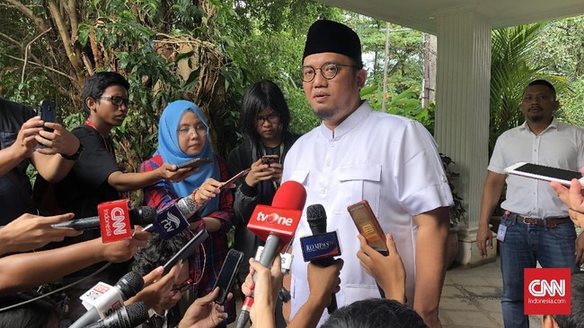 Dahnil Anzar menilai usulan pembentukan tim pencari fakta dugaan kecurangan Pemilu merupakan usulan yang tergolong cerdas.