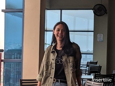 Della Dartyan Beruntung Pernah Pacaran Beda Agama, Ada Apa?