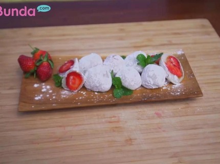 Resep Mochi Strawberry, Lembutnya Meleleh di Mulut