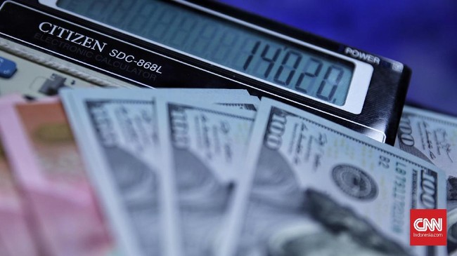 Rupiah melemah 0,35 persen ke level Rp14.265 per dolar AS tertekan kecamuk perang dagang antara Amerika Serikat dengan China yang semakin menjadi.