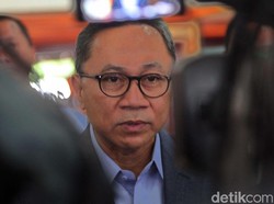 Zulhas Carter 2 Pesawat Lion Air Bawa 392 Pendukungnya ke Kongres PAN