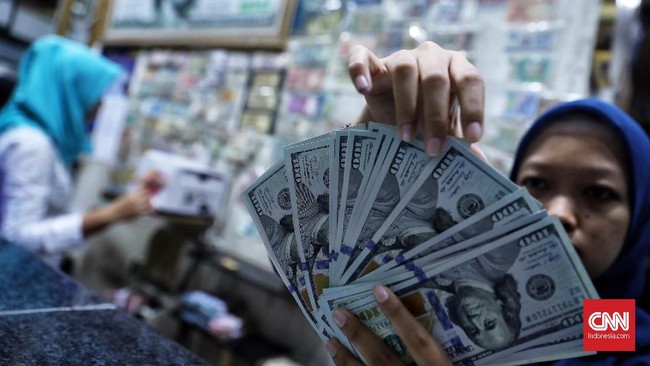 Rupiah melemah 85 poin ke posisi Rp14.155 per dolar AS pada perdagangan Kamis (11/9) sore terseret sentimen kenaikan kasus corona di AS dan Eropa.