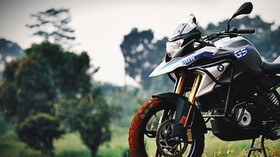 Ariel Noah Balik Mudik Naik Motor BMW, Ternyata Pajaknya Mati