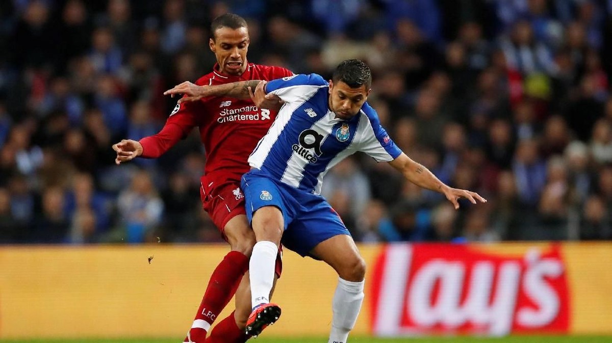 FOTO: Liverpool Berpesta di Kandang 'Naga'