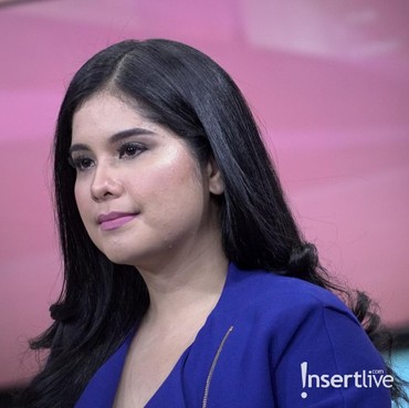 Foto Bareng Bupati Karawang yang Positif Corona, Bagaimana Kondisi Annisa Pohan?