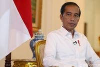 Jokowi Punya 30 Hari Teken UU Cipta Kerja, tapi Hasilnya Sama Saja