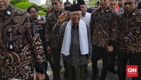 Buka Puasa Bersama, Oso Ucapkan Selamat ke Ma'ruf Amin
