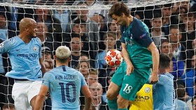 Singkirkan Man City, Llorente Mengaku <i>Handball</i>