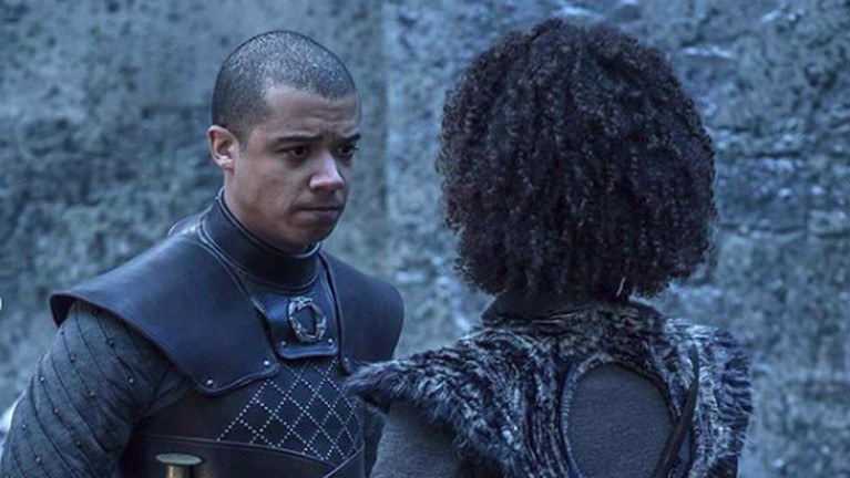 Bocoran Foto 'Game of Thrones Season 8' Episode II Beberapa hari setelah Game of Thrones Season 8 rilis perdana pada Minggu (14/4), muncul beberapa foto-foto yang merupakan bocoran untuk GoT 8 episode dua.