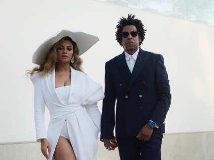 Sweet! 8 Momen Romantis Penyanyi Beyonce dan Jay-Z