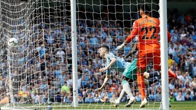 Hasil Liga Inggris: Man City Geser Liverpool dari Puncak