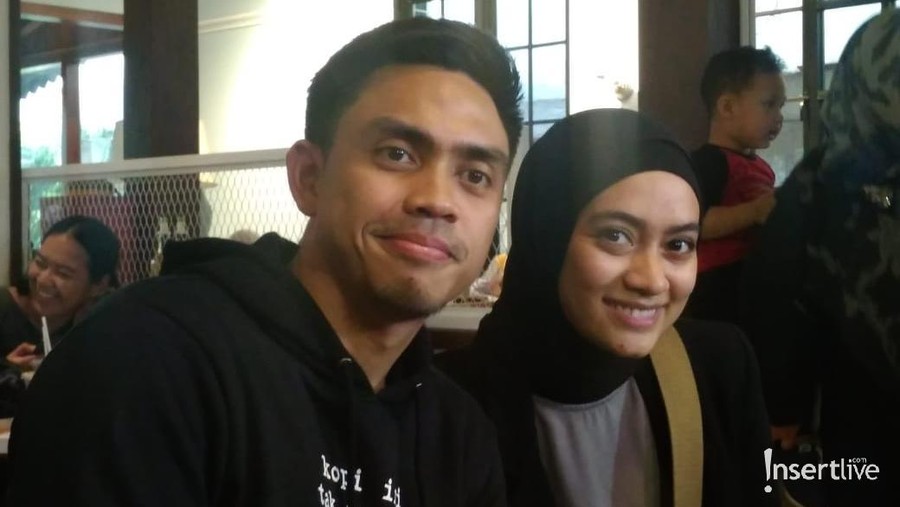 Muhammad Pradana Budiarto dan Ayu Bing Slamet buka bisnis kopi yang ramah lingkungan