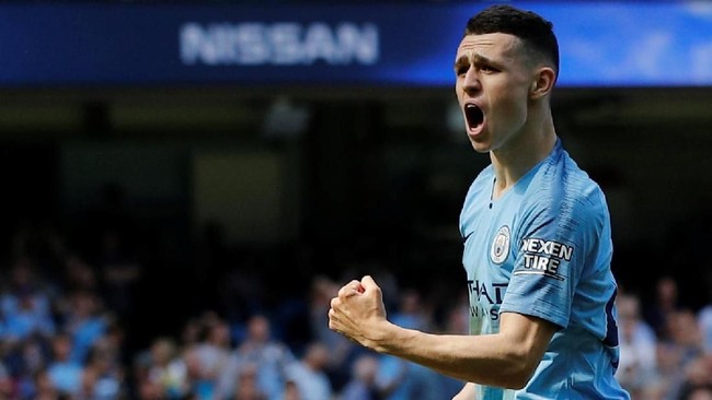 Phil Foden mencatat rekor usai mencetak satu-satunya gol kemenangan Manchester City ke gawang Tottenham, sebaliknya Sergio Aguero memperpanjang rekor buruk.