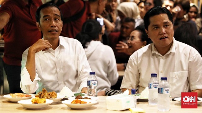 Usai menyantap Nasi Padang di Grand Indonesia, Presiden Jokowi disebut bakal naik MRT menuju Lebak Bulus.
