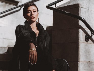 Agnez Mo Saingi Jennie BLACKPINK di Nominasi Wanita Tercantik