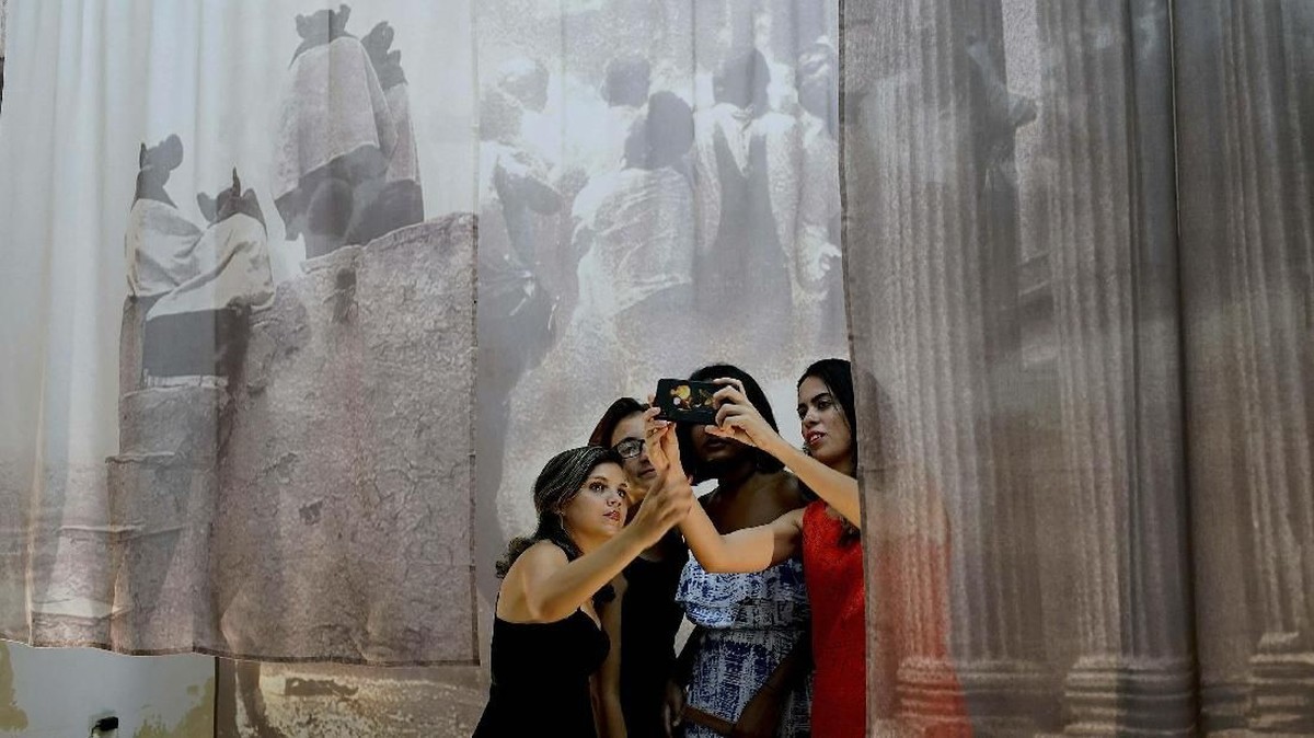 FOTO: Kala Seni Mengambil Alih Havana