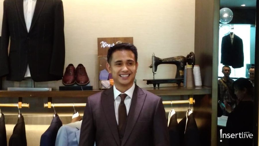 Ajun Perwira mengaku sudah dekat dengan ketiga anak Jennifer. 