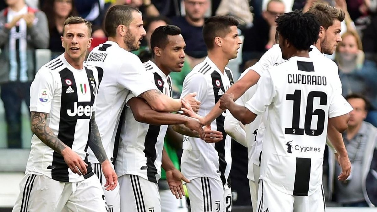 FOTO: Juventus Juara Liga Italia, Ronaldo Kembali Tersenyum