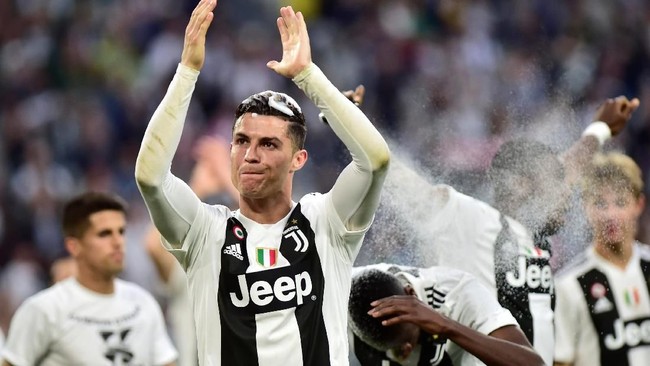 Harry Redknapp menjagokan Juventus jadi juara Liga Champions, dan ia meyakini Liverpool dan Manchester City kembali jadi favorit kuat di Liga Inggris.