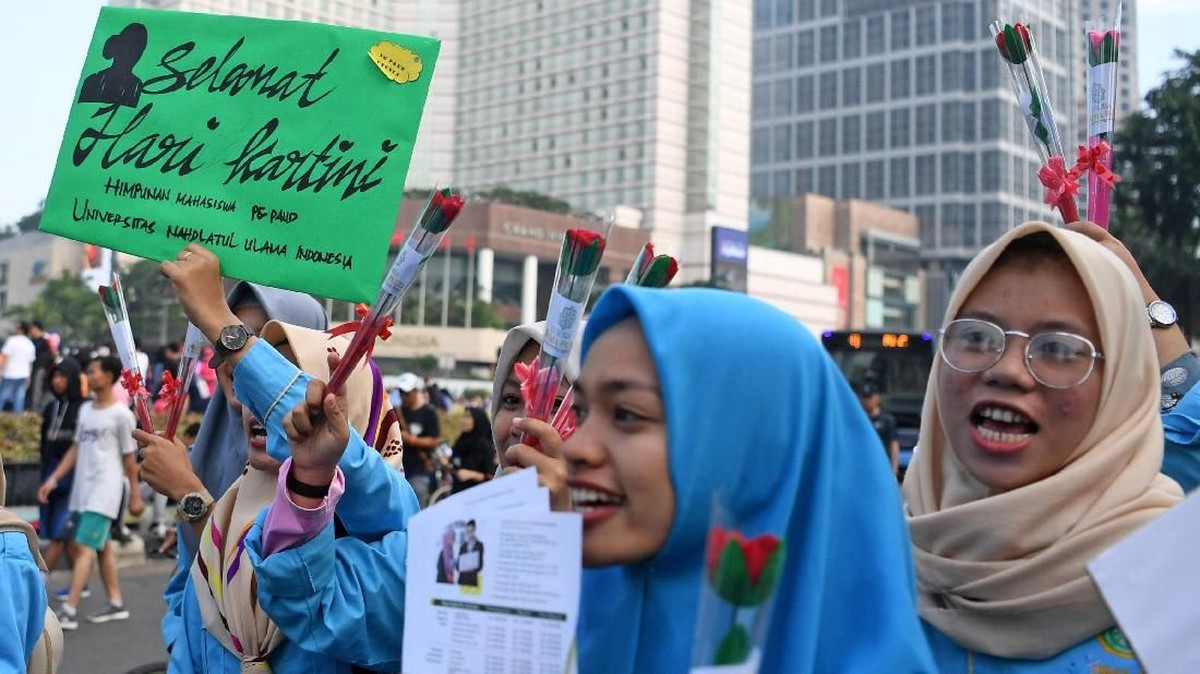 FOTO: Semarak Kartini Zaman Modern